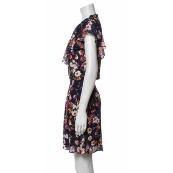 Parker Cosmic Daisy Short Sleeve Dress: Size Medium - Picture 2 of 6